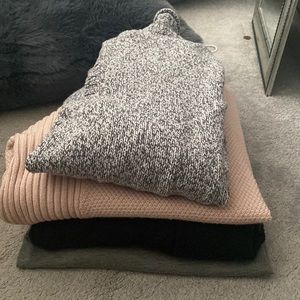 Bundle of sweaters/sweatshirts. Priced to sell!